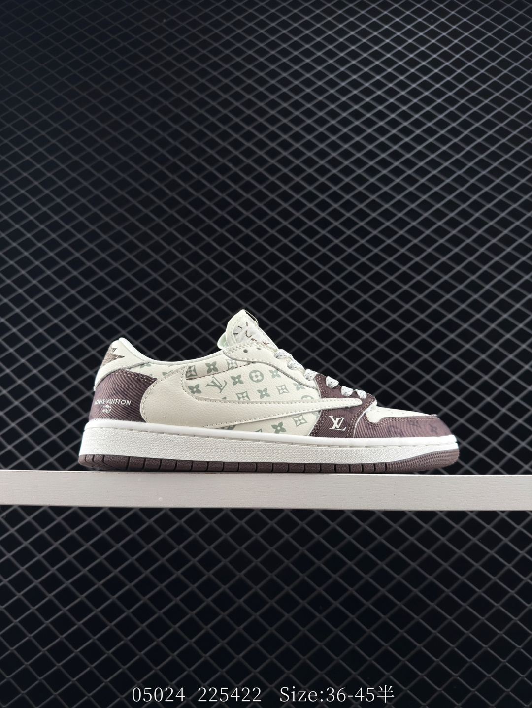 Travis Scott x Air Jordan 1 Reverse Mocha